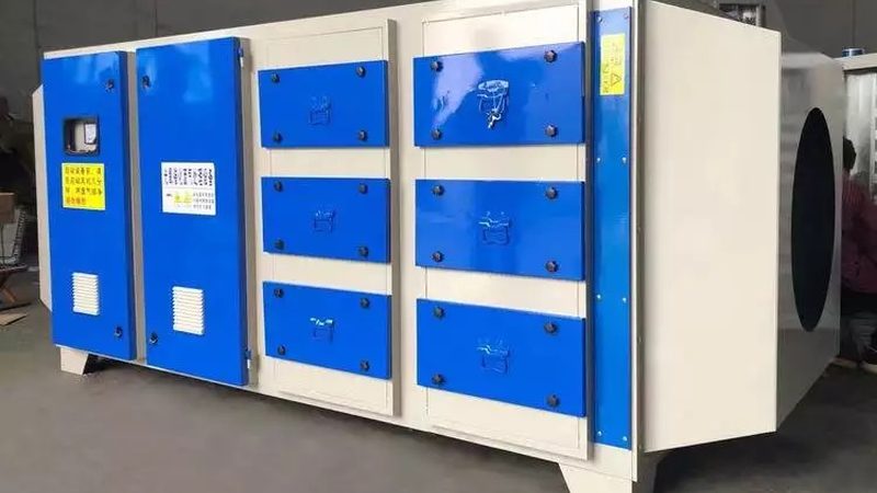 小型除尘机与吸尘器：工作原理与适用场景解析**
